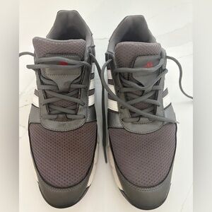 Adidas Men's Charcoal and White Golf spikeless
Men’s Shoes size 11 1/2. $25